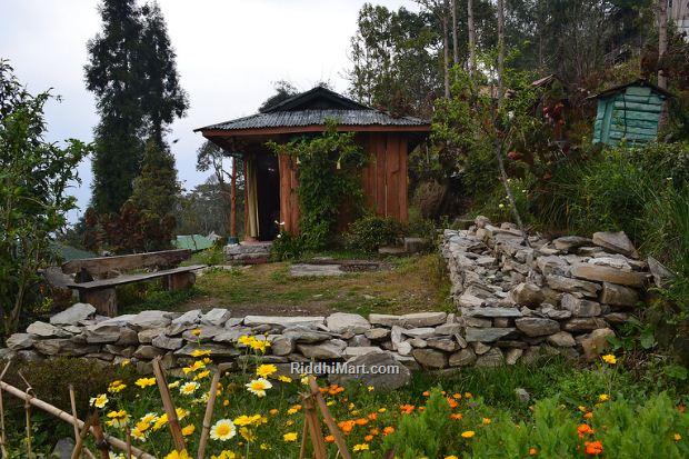 Nice Village Hut In Borong