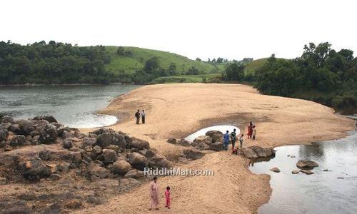 Nongkhnum river island